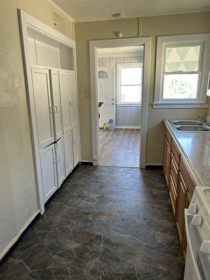 407 A Street - 407 A #407A - Photo 3 of 10