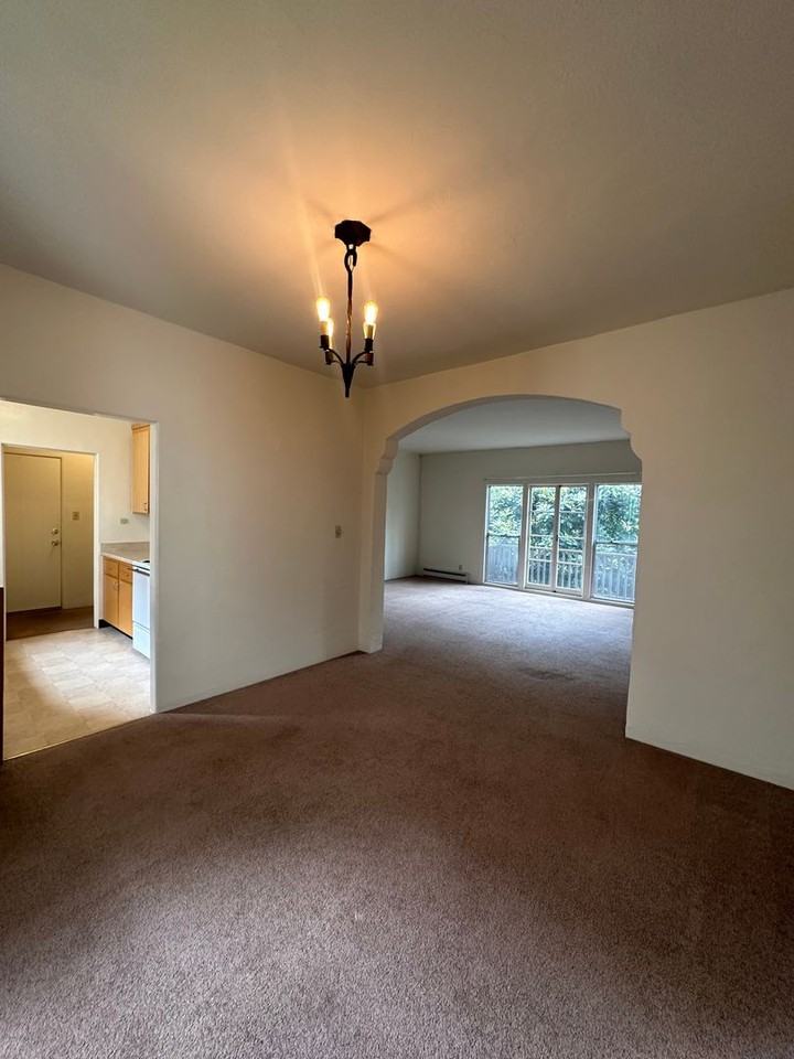 Lantz Building 08 Apartments 2609 Ivy Dr, Oakland, CA 94606 Zumper