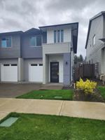 featured image of 16436 Se Shimmering Leaf St