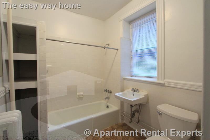 31 Park Dr #11 - Photo 5 of 6