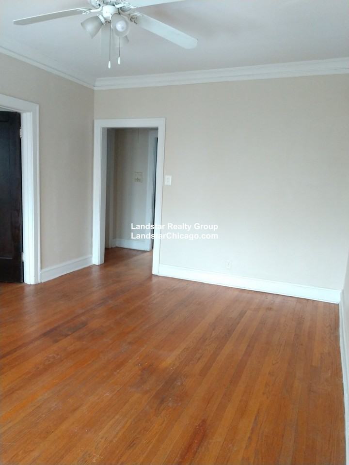 4318 N Spaulding Ave #3 - Photo 3 of 13