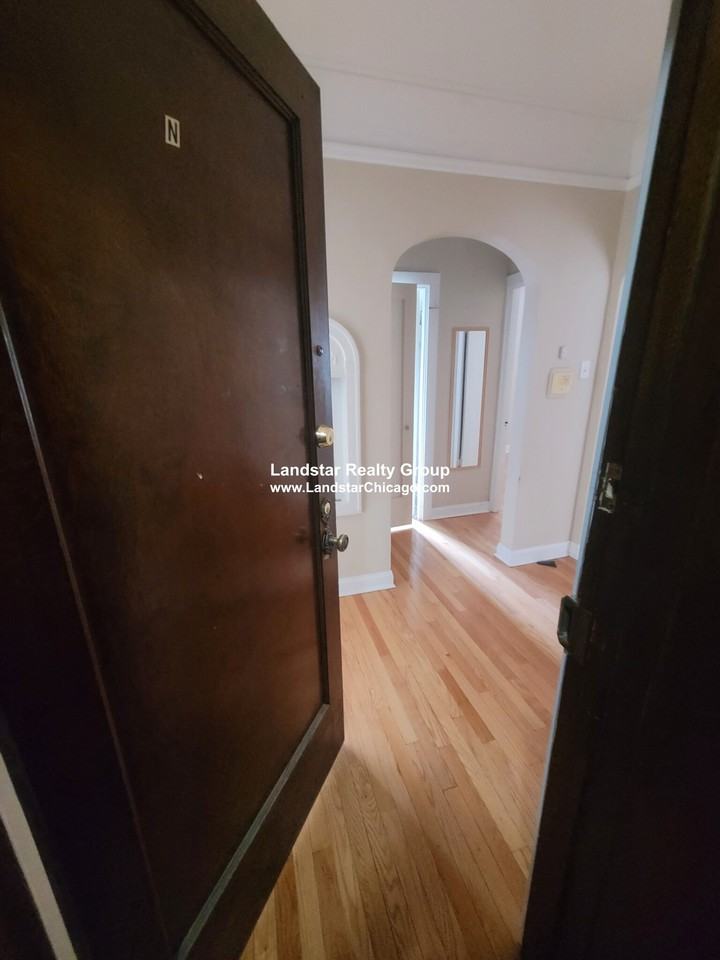 1920 W Morse Ave #1N - Photo 5 of 14