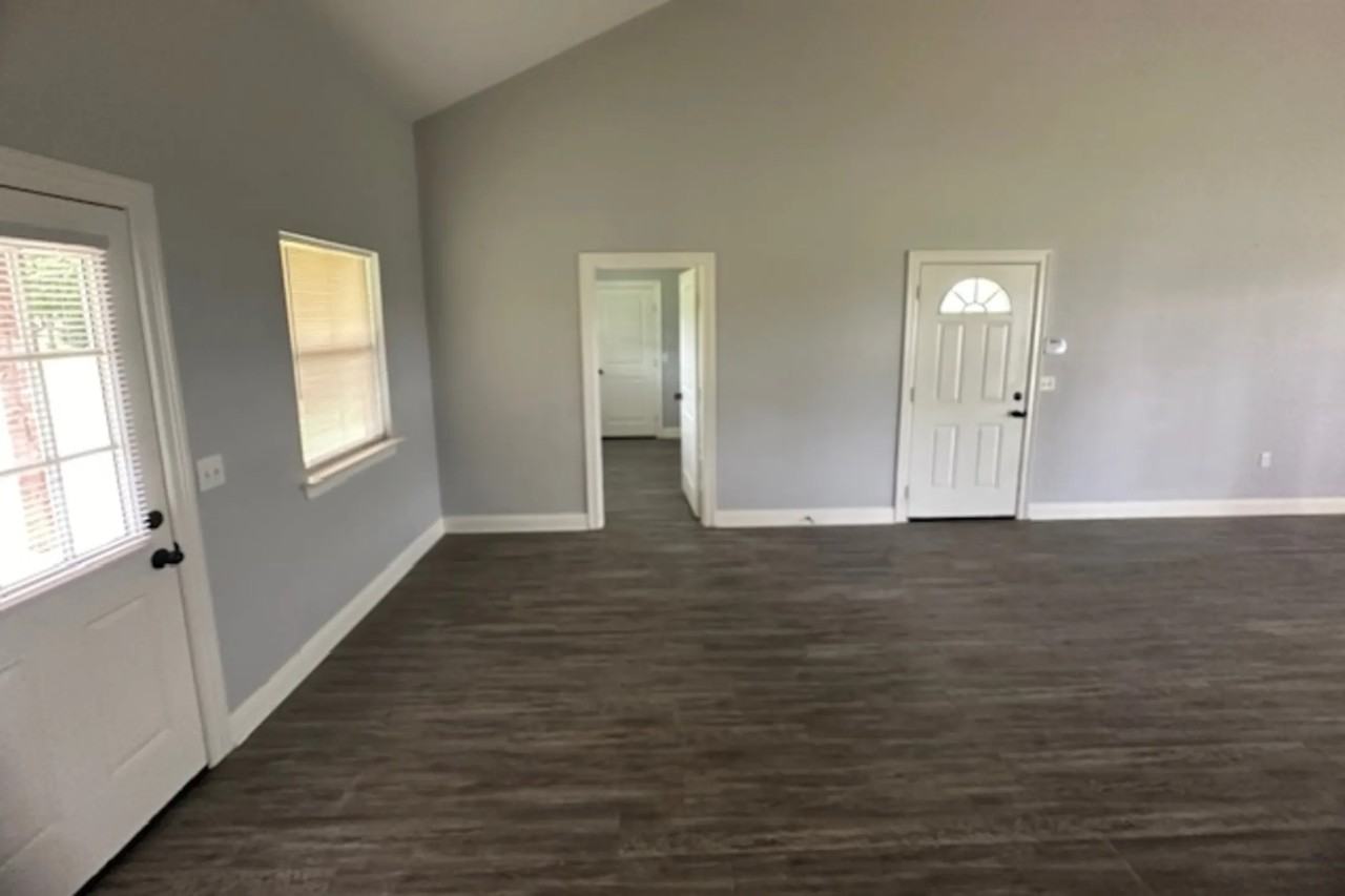 12419 Fm 346 W - Photo 3 of 10