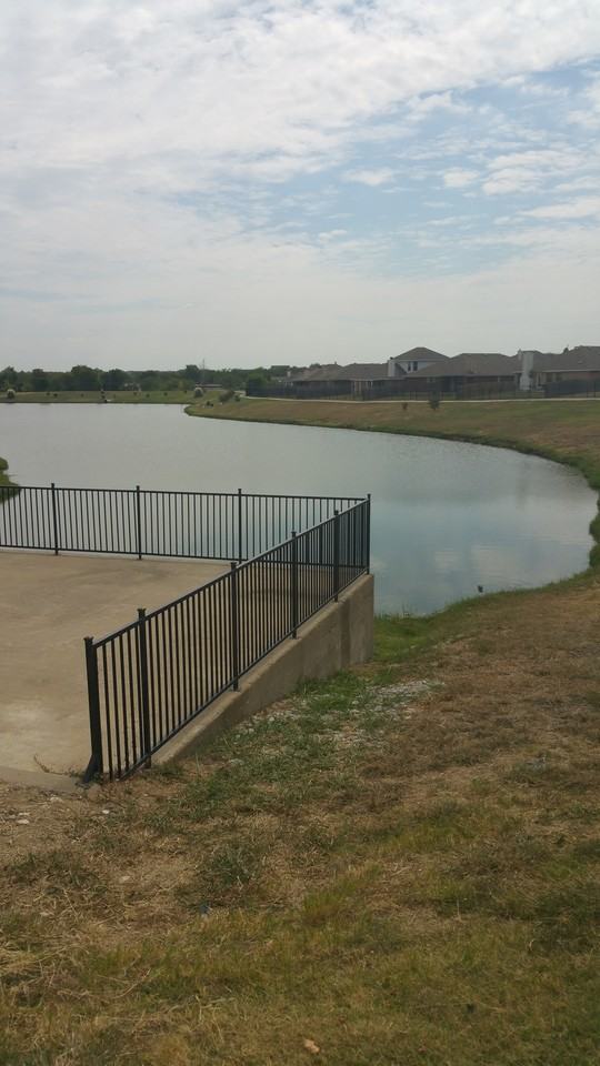 7410 Fossil Hill Dr - Photo 2 of 17