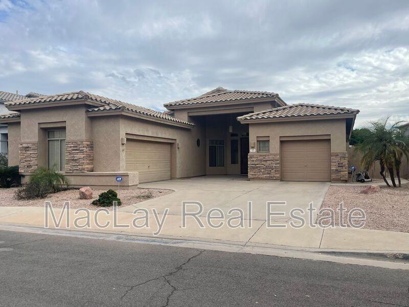 371 W Indigo Dr - Photo 2 of 35