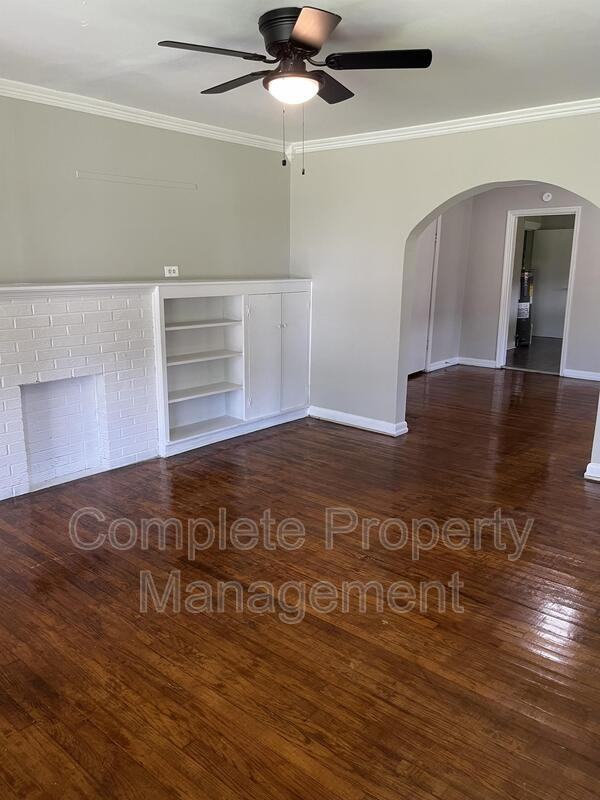 5909 Sedum St - Photo 2 of 20