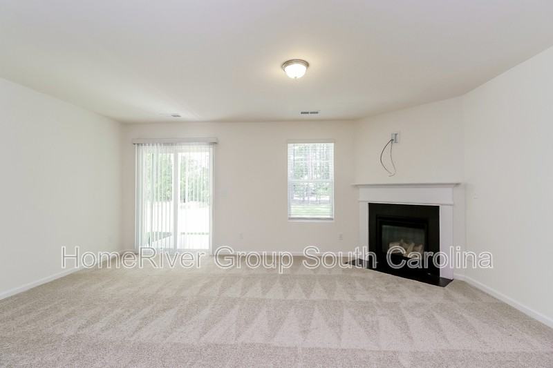 161 Carriagebrook Cir - Photo 3 of 20