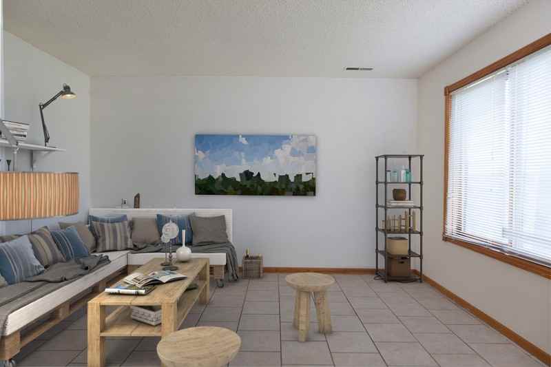 1440 Glenridge Drive - Photo 3 of 8