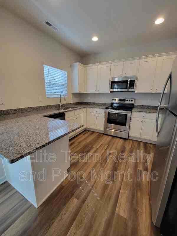 6941 Calton Ln - Photo 2 of 25