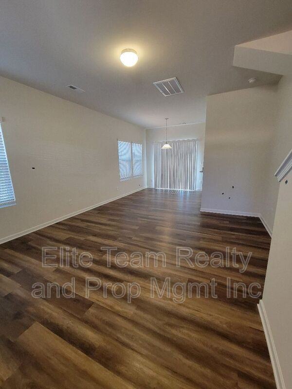 6941 Calton Ln - Photo 4 of 25