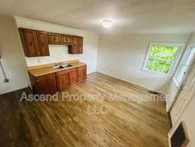 202 Maplewood #4 - Photo 1 of 1