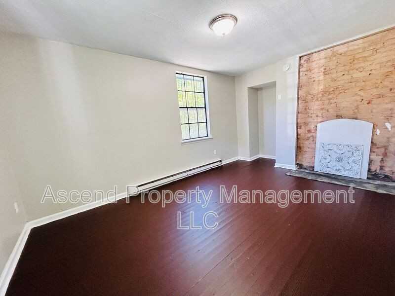 3503 Dodson Ave - Photo 3 of 17