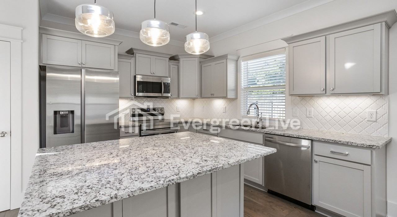 244 Centennial Dr - Photo 3 of 23