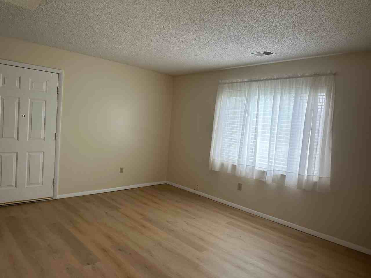 2486 Agler Rd - Photo 3 of 16