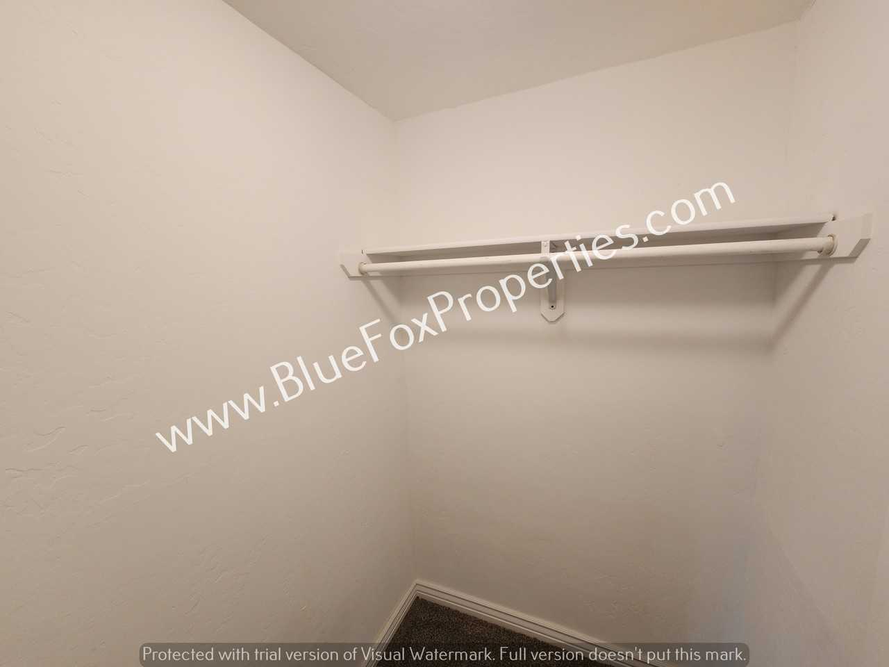 619 S Highland Ave - Photo 2 of 16