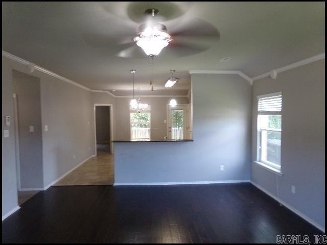 5505 Bridgeport Ln - Photo 3 of 25