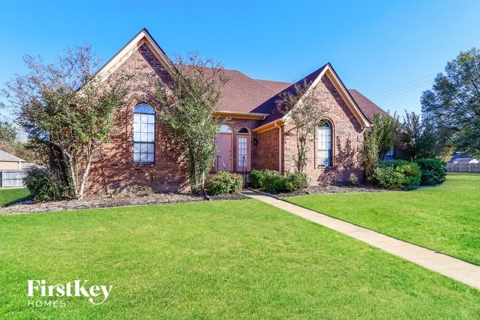3620 Country Lane Dr - Photo 2 of 15