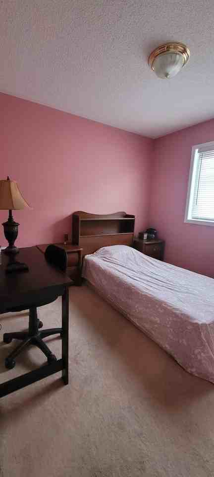 20 Jessop Drive - Photo 3 of 7