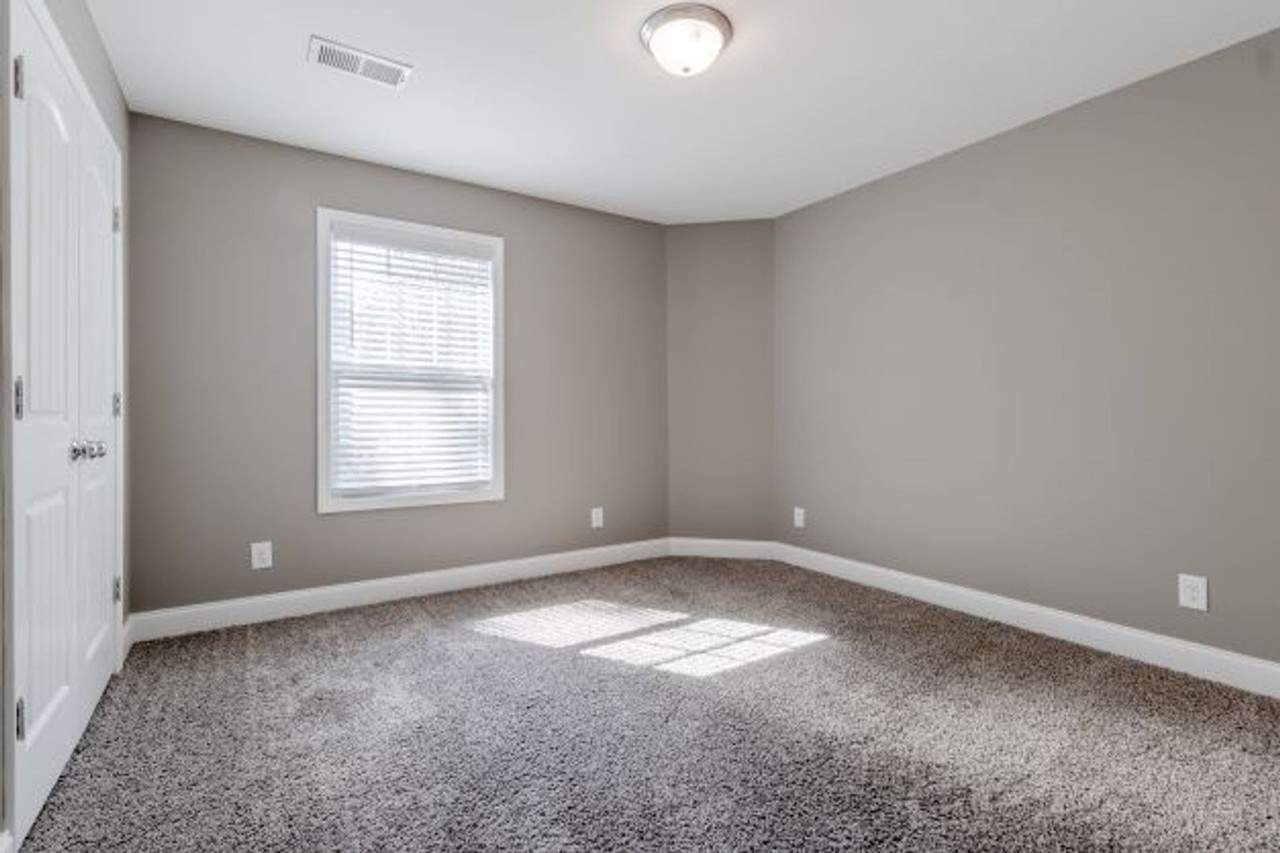 Landrum Place - Photo 7 of 16