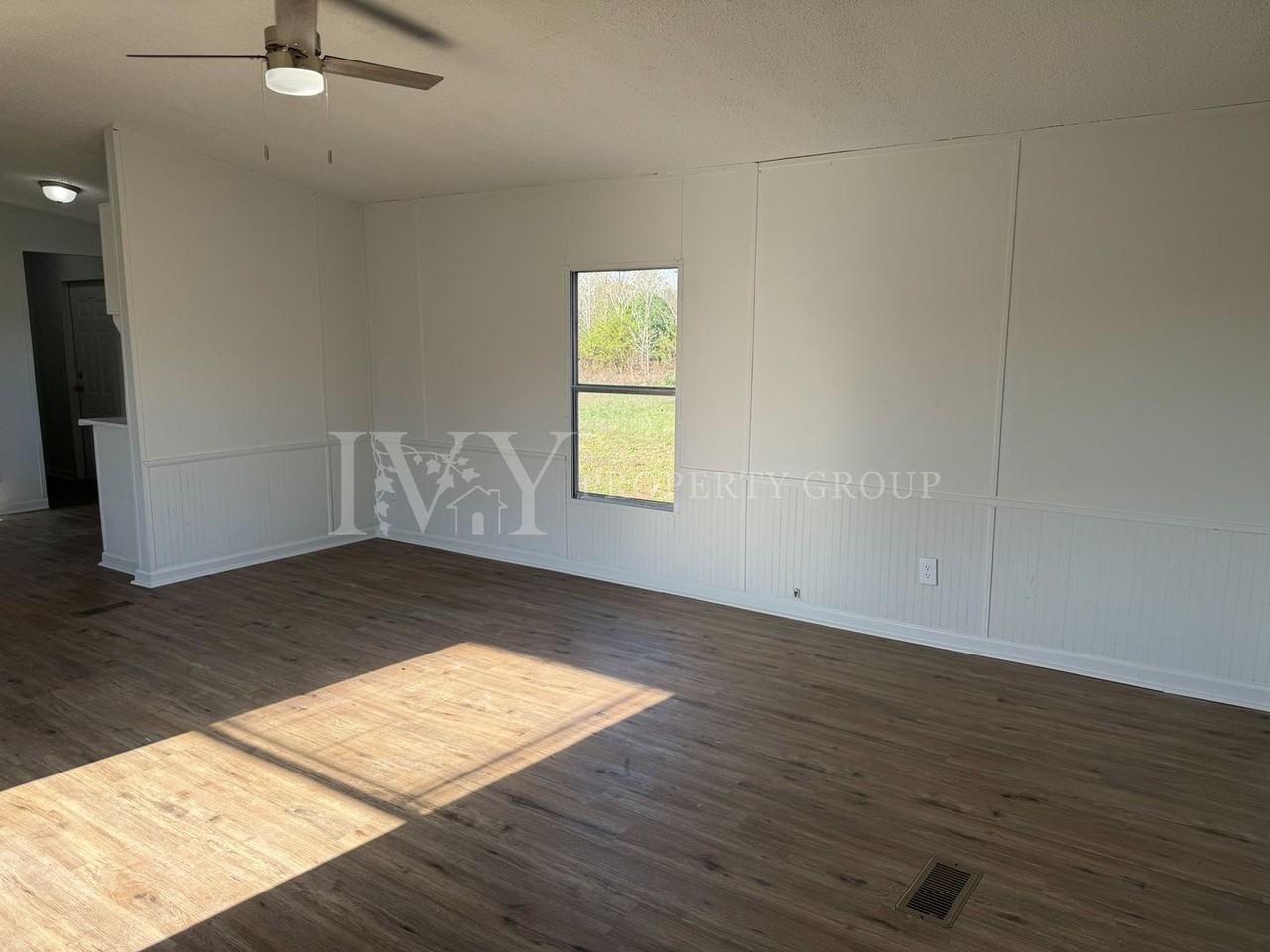 111 Songbird Ln - Photo 3 of 27