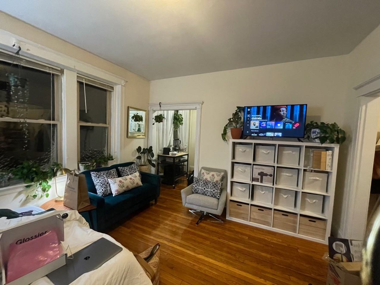 1610- Cambridge Realty, LLC - Photo 7 of 8