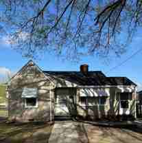 221 Hutchinson St - Photo 1 of 1