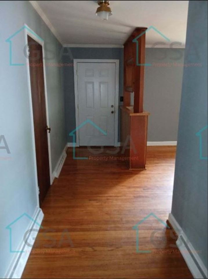 12 Elsie Ave - Photo 7 of 19