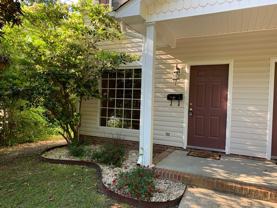 907 907 Claredon #1 - Photo 1 of 1