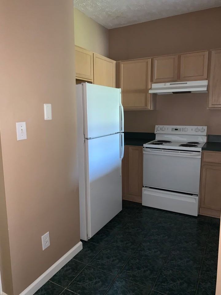 907 907 Claredon #1 - Photo 7 of 20