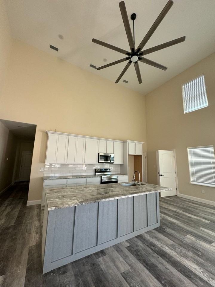 1318 Johnson Bend Rd #1 - Photo 6 of 44