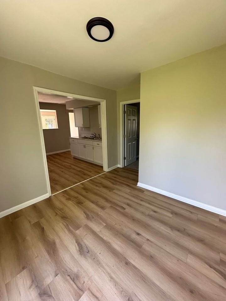 314-316 Marshall Dr - Photo 2 of 16