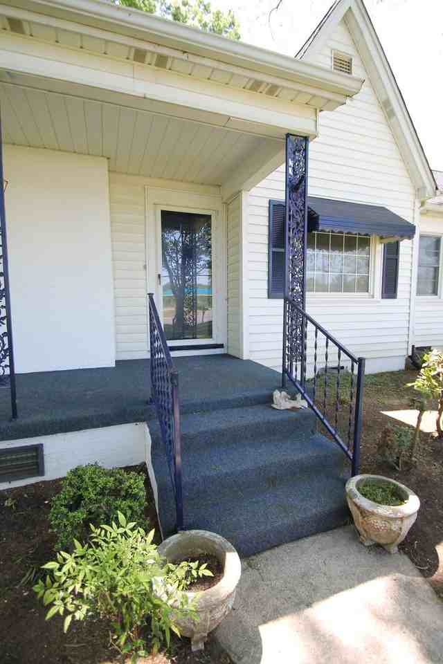 1004 Anderson Rd S - Photo 6 of 50