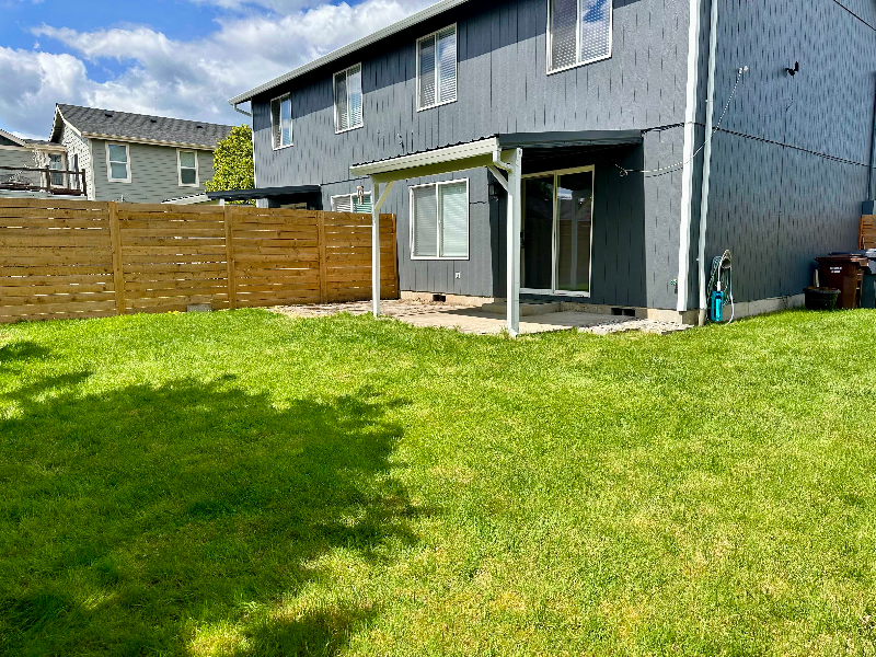 155 W Berkeley St - Photo 3 of 20