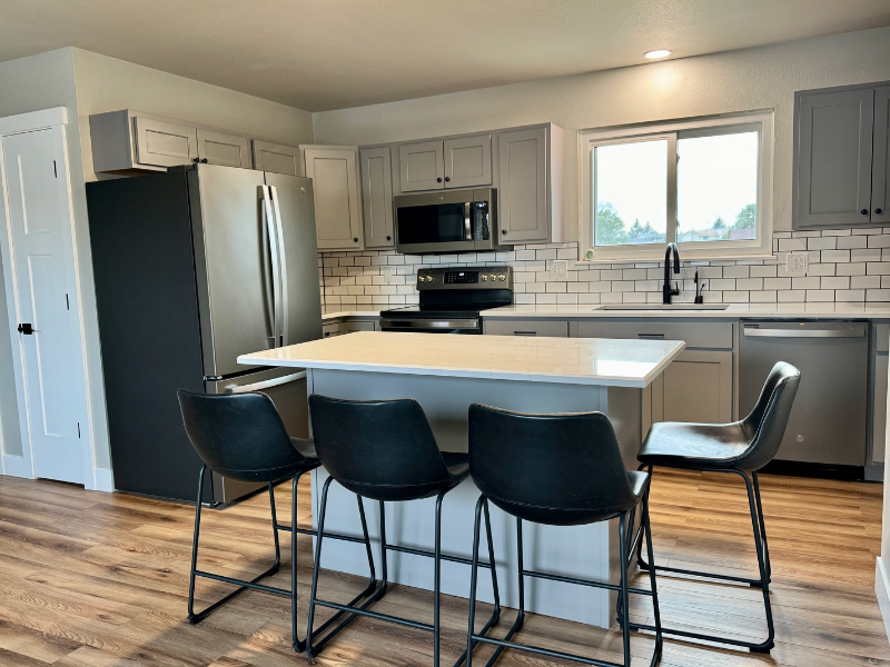 4512 Pierce Ave - Photo 2 of 18