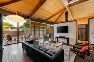 featured image of 7158 Joyce Way