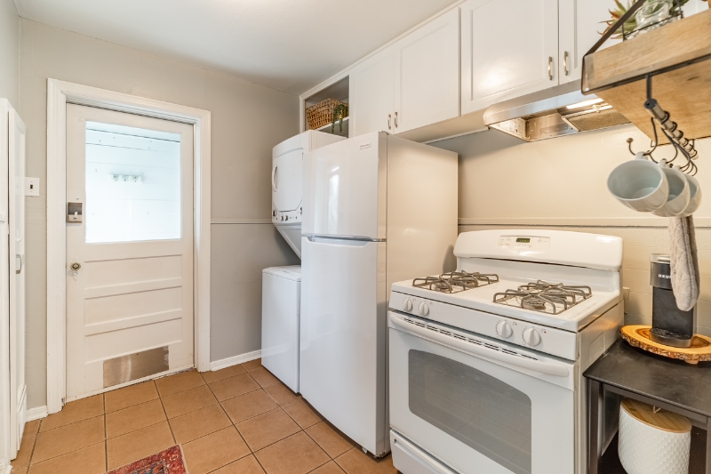 1201 West Alan Avenue - Photo 5 of 17