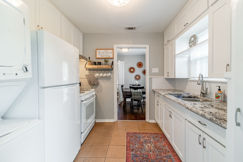 1201 West Alan Avenue - Photo 6 of 17