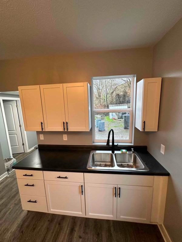 3139 W 40th St #3BACK - Photo 2 of 11