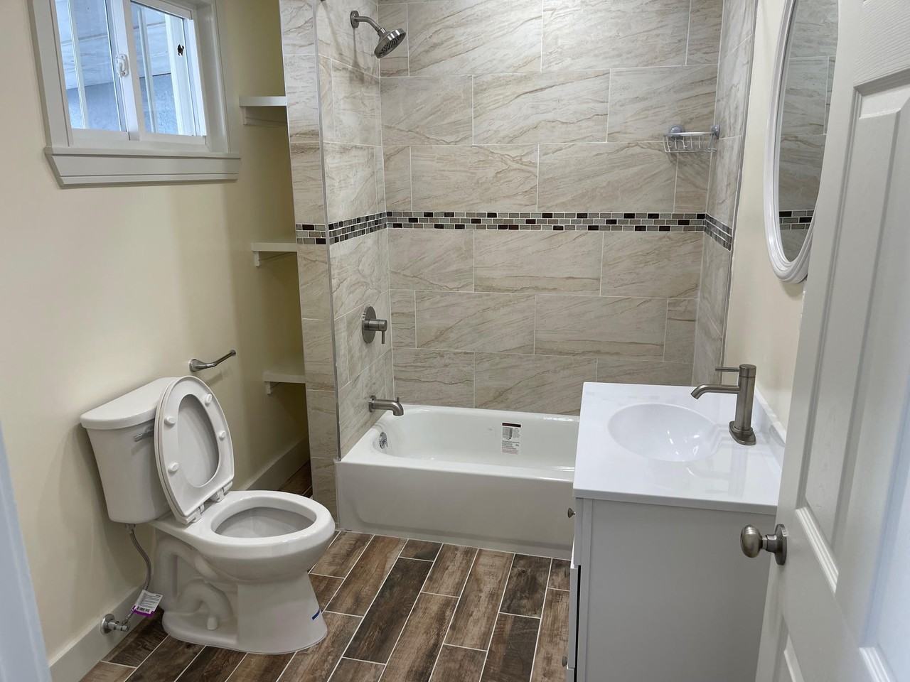 204 1/2 Zerby Avenue #204 1/2 - Photo 3 of 5