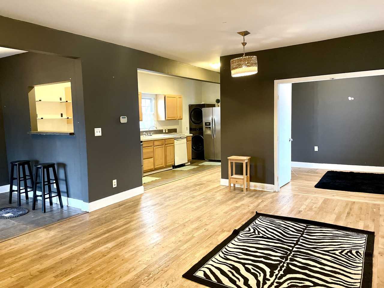 73 Robertson St #NA - Photo 3 of 16