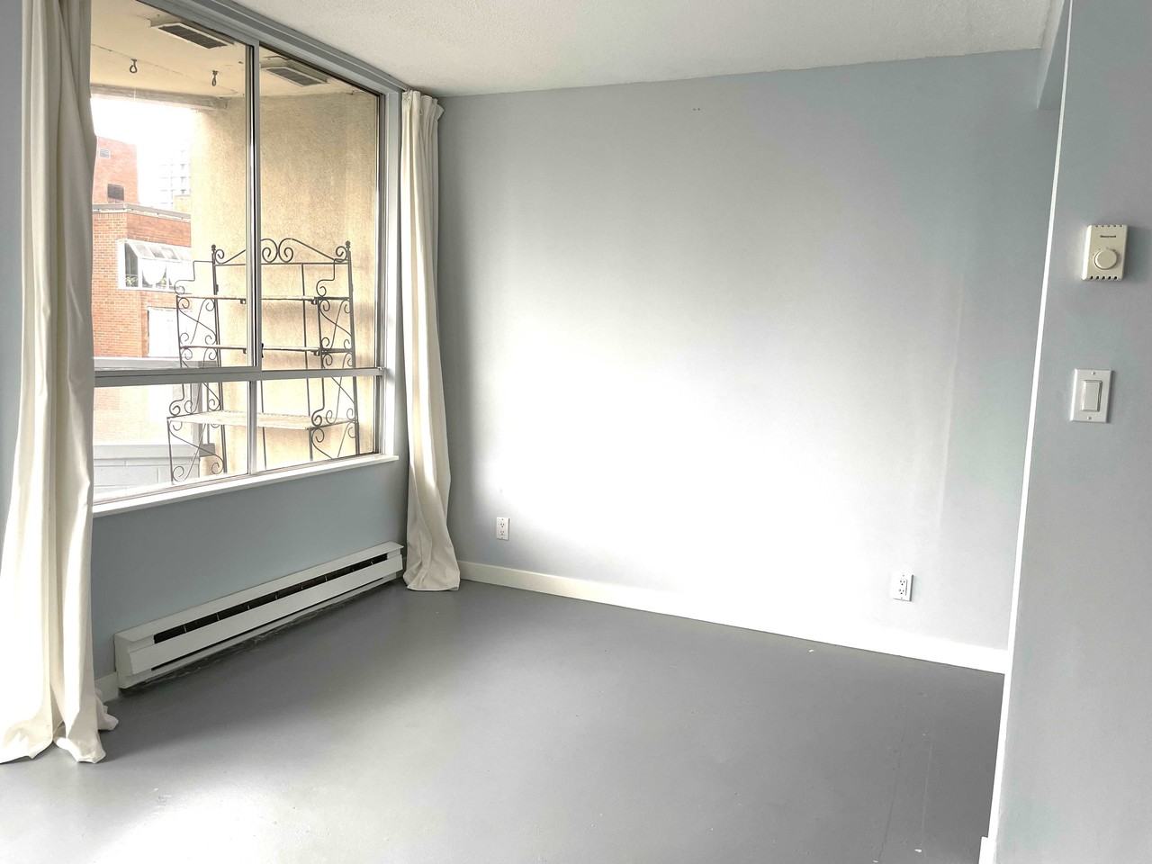 1330 Hornby Street - Photo 4 of 14