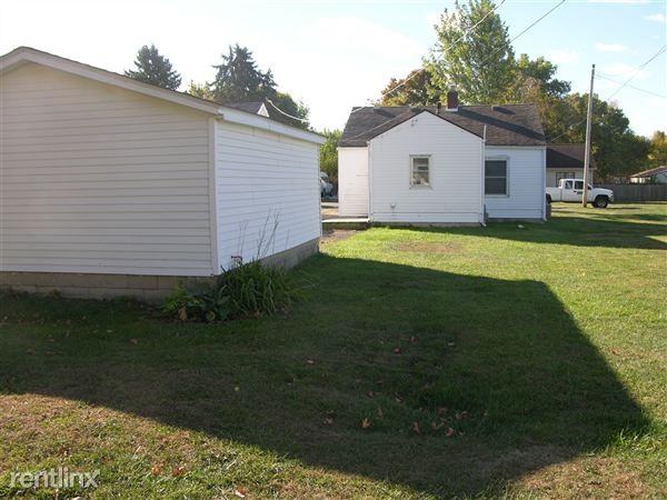 1458 Congress St - Photo 3 of 12