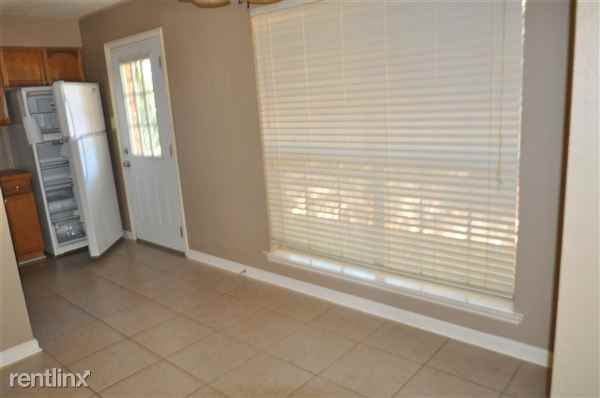 2007 Adcox Rd - Photo 3 of 17