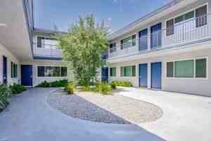 featured image of 1761 Park Ave