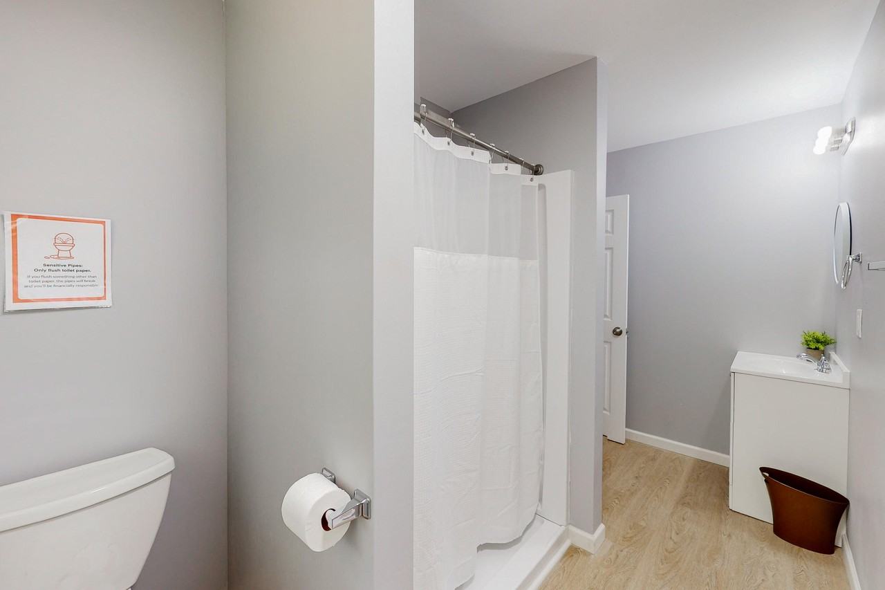 Ridgecrest Lane - Photo 4 of 23