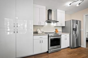 featured image of Woodleigh Dr W