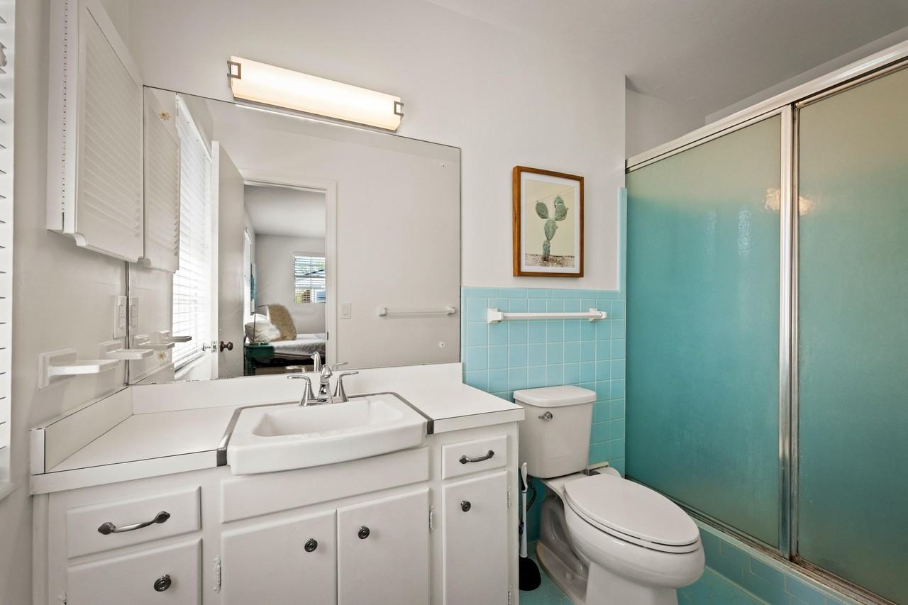 Woodleigh Dr W - Photo 4 of 16