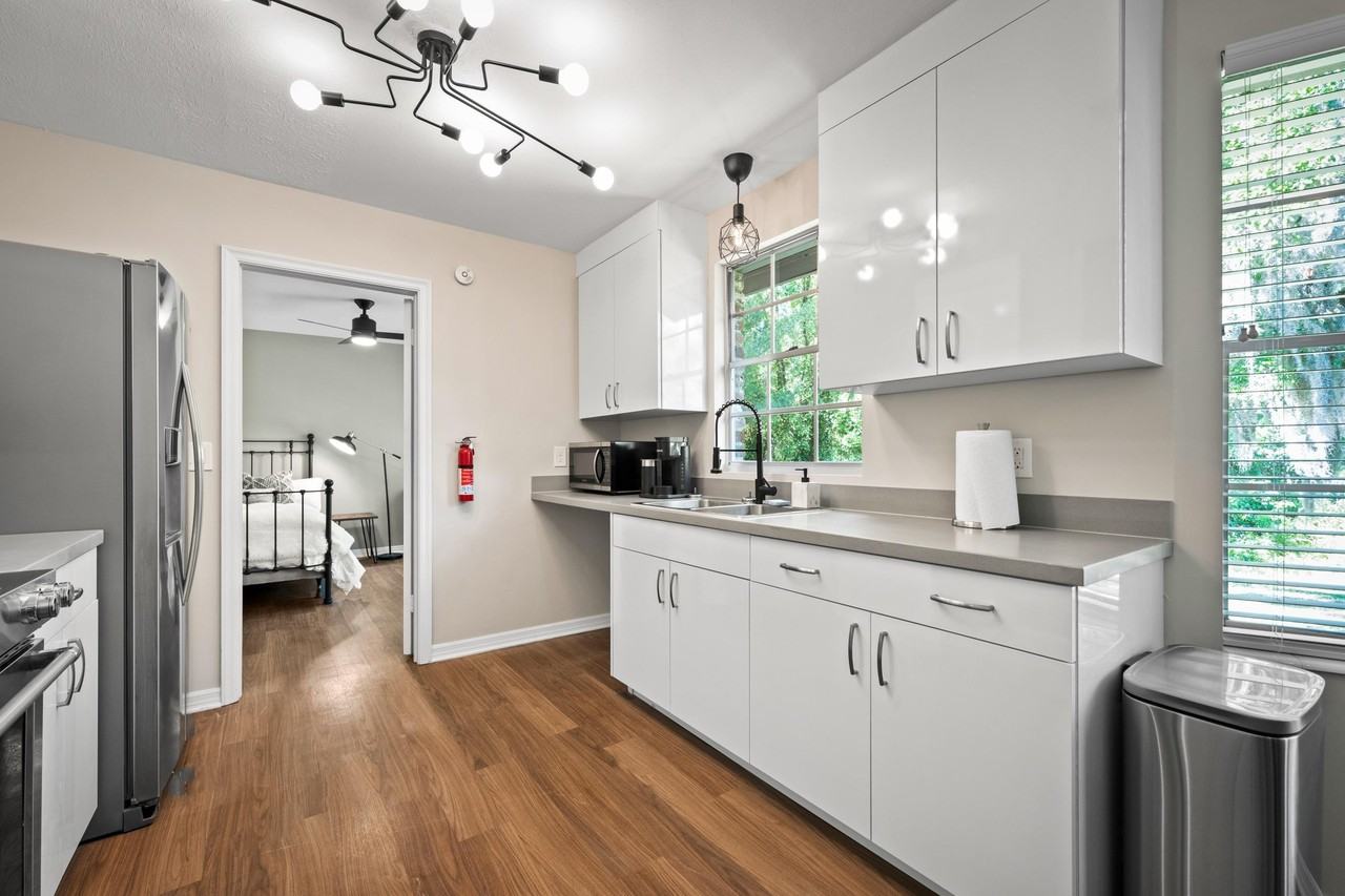 Woodleigh Dr W - Photo 7 of 16