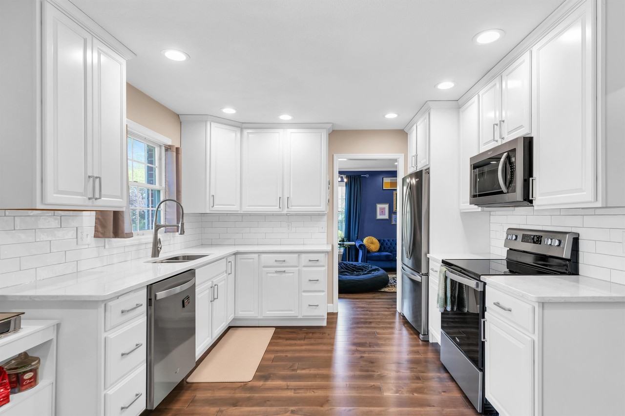 3201 Fawn Hill Ct #1 - Photo 7 of 14