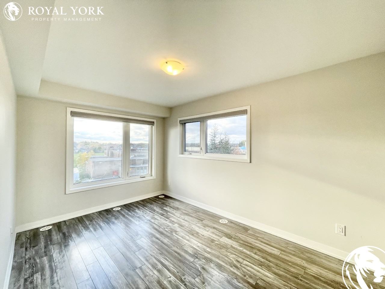 4201460 Whites Road North, Pickering, Ontario L1V 0E8 Apartments